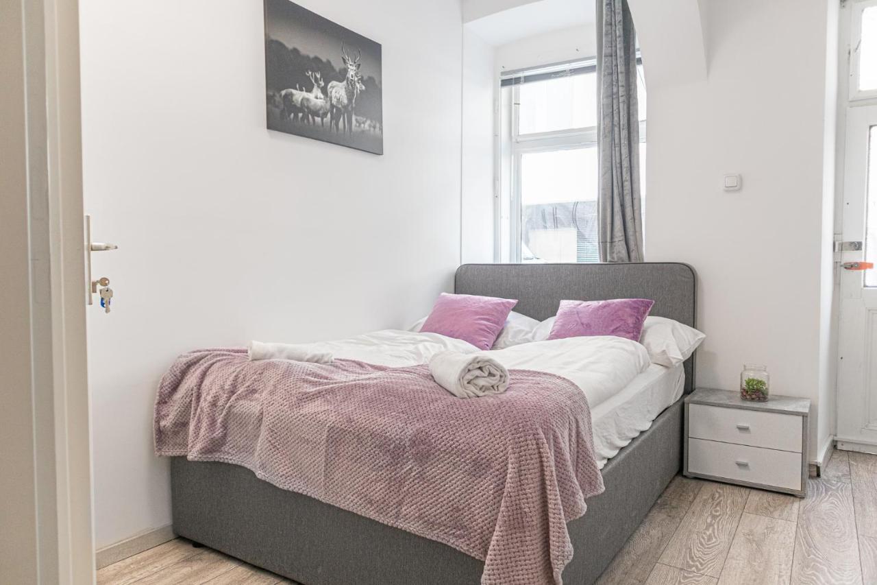 Cozy Room @ Hauptbahnhof - Well Situated & Central Vienna Luaran gambar